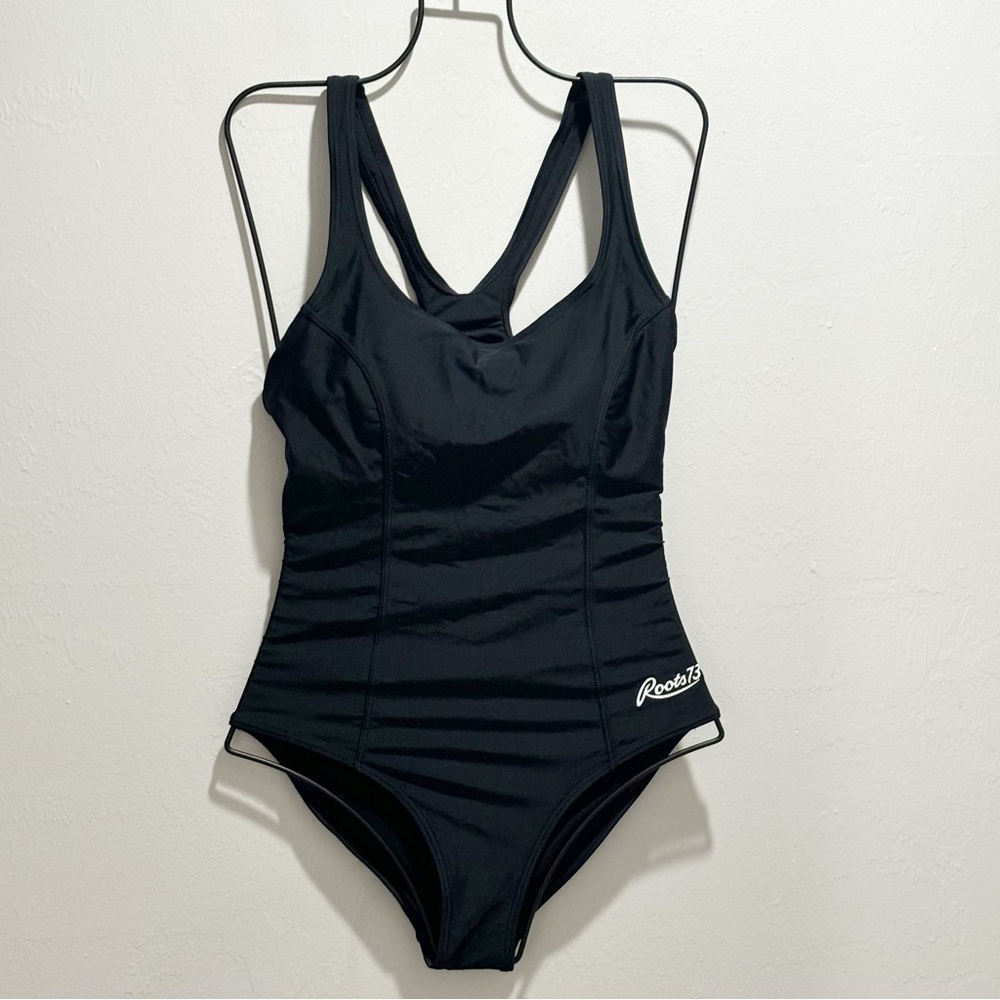 ROOTS 73 CANADA Women’s Black One Piece Swimsuit Racerback Padded Bust Size 8